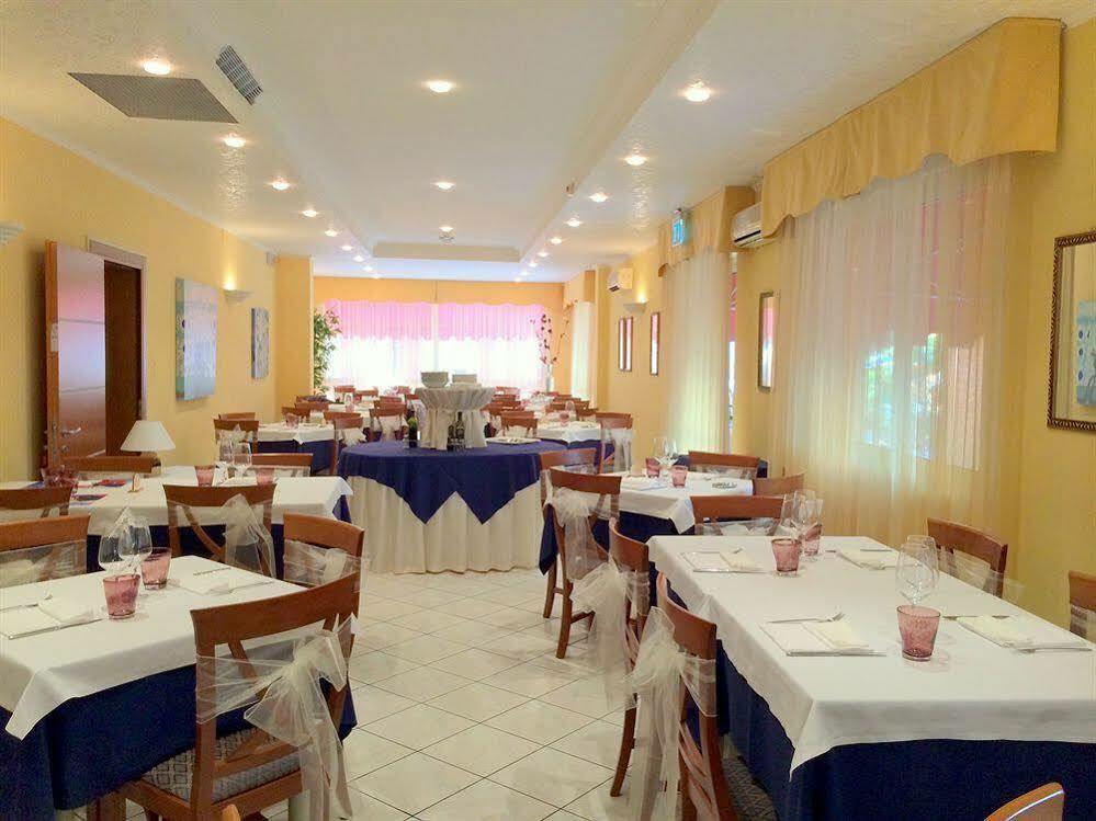 Hotel Rex Caorle Exterior foto